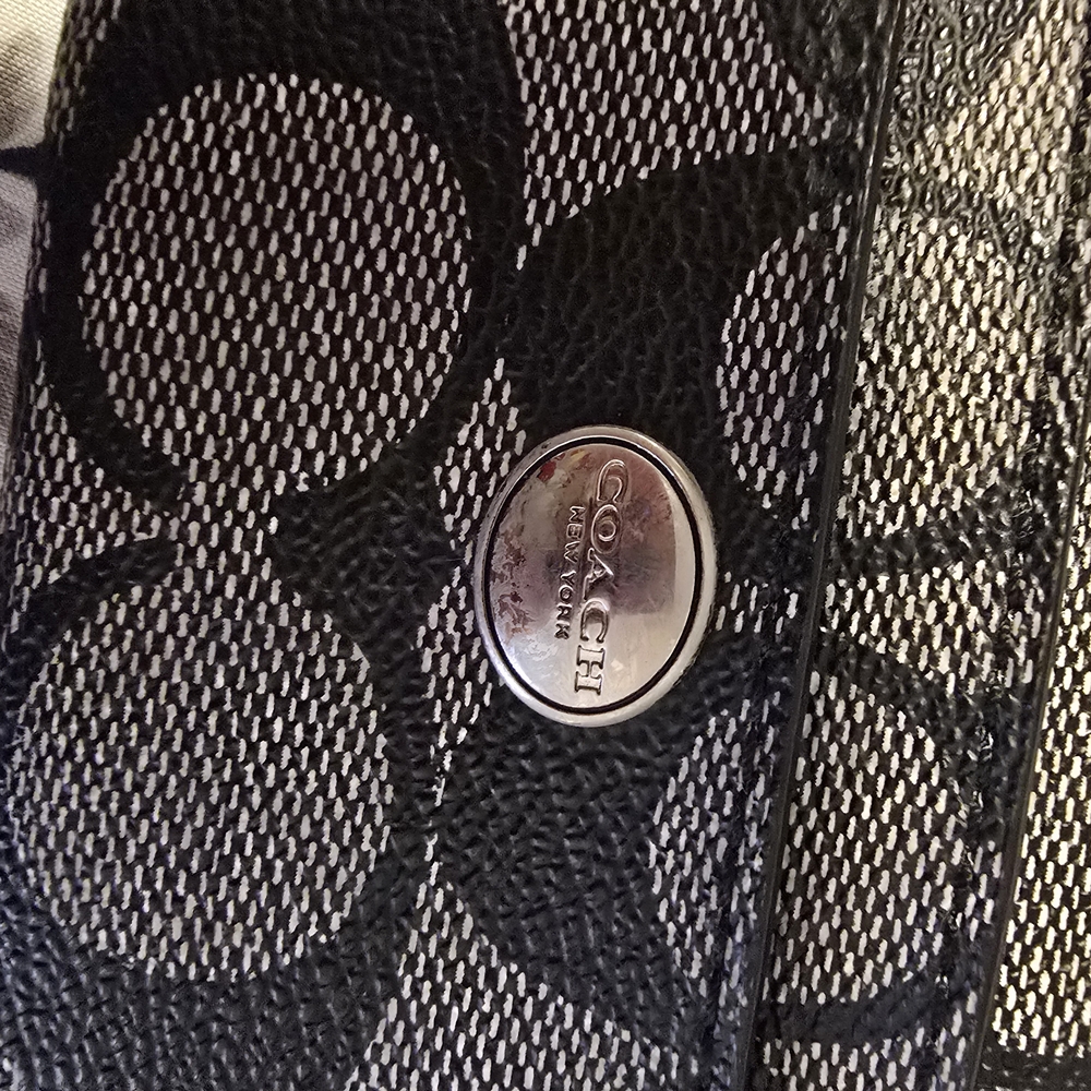 Black Patterned Wallet - image 2